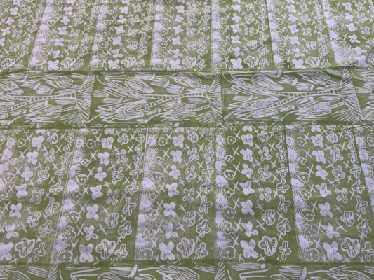 Manbirrbbirr (small bush flowers)