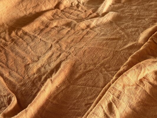 man-kurdudjumuk – yellow colour